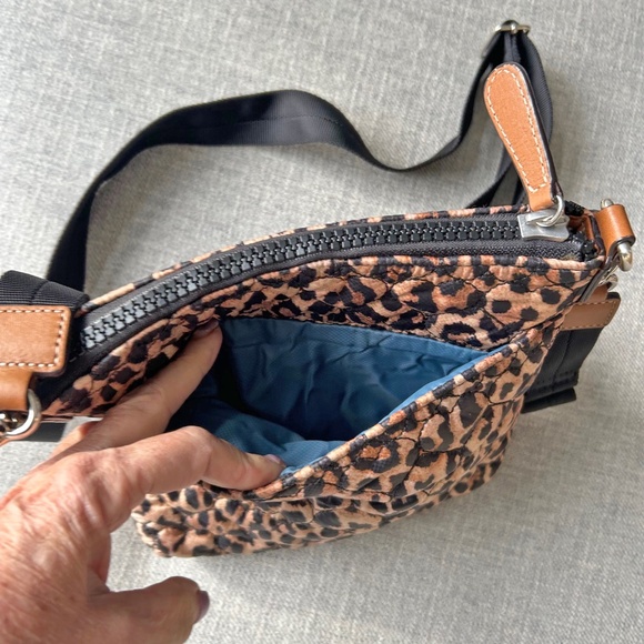 Brighton Kallista Messenger Catwalk Crossbody Bag NWOT - Picture 5 of 13